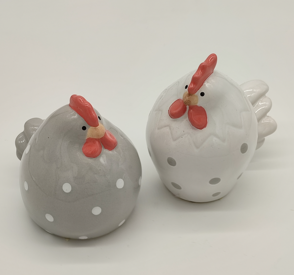Goldbach  Deko-Hühner-Duo, Material: Keramik, Farbe: grau/weiß, Maße: 7x10x10 cm und 10x12x10 cm, sie erhalten je Farbe ein Huhn
