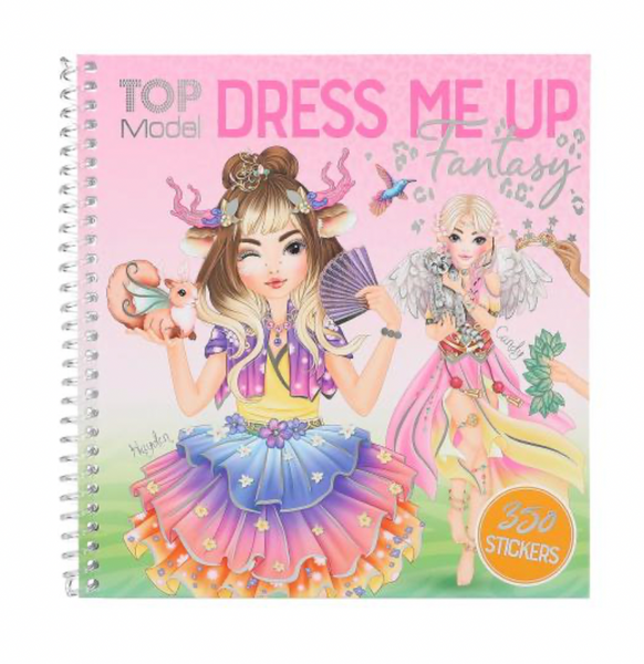 Einfach magisch stickern: Im TOPModel Dress Me Up Fantasy warten 24 Seiten Figurinen darauf, mit den Stickern der 11 Stickerbogen in fantastisch schöne Wesen verwandelt zu werden. Mit praktischer Spiralbindung. Maße: 17 ,5 x 18 x 1,2 cm, ab 6 Jahren