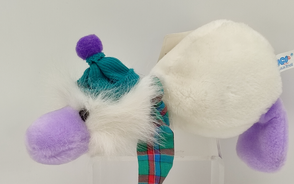 Ente "Emma" mit Schal und Mütze, Material: Plüsch, Farbe: weiß/lila, Maße: 24 x 9 cm, Altersempfehlung: ab 3 Jahren, aus der Nici-Kollektion
