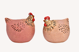 Huhn, Material: Steinzeug, Farbe: altrosa, Maße: 11 x 11 x 10 cm, Dekorationsartikel
