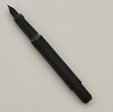 Online  Füller Academy black M